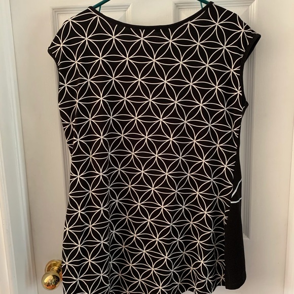 Message Factory Tunic Tee - Picture 2 of 3